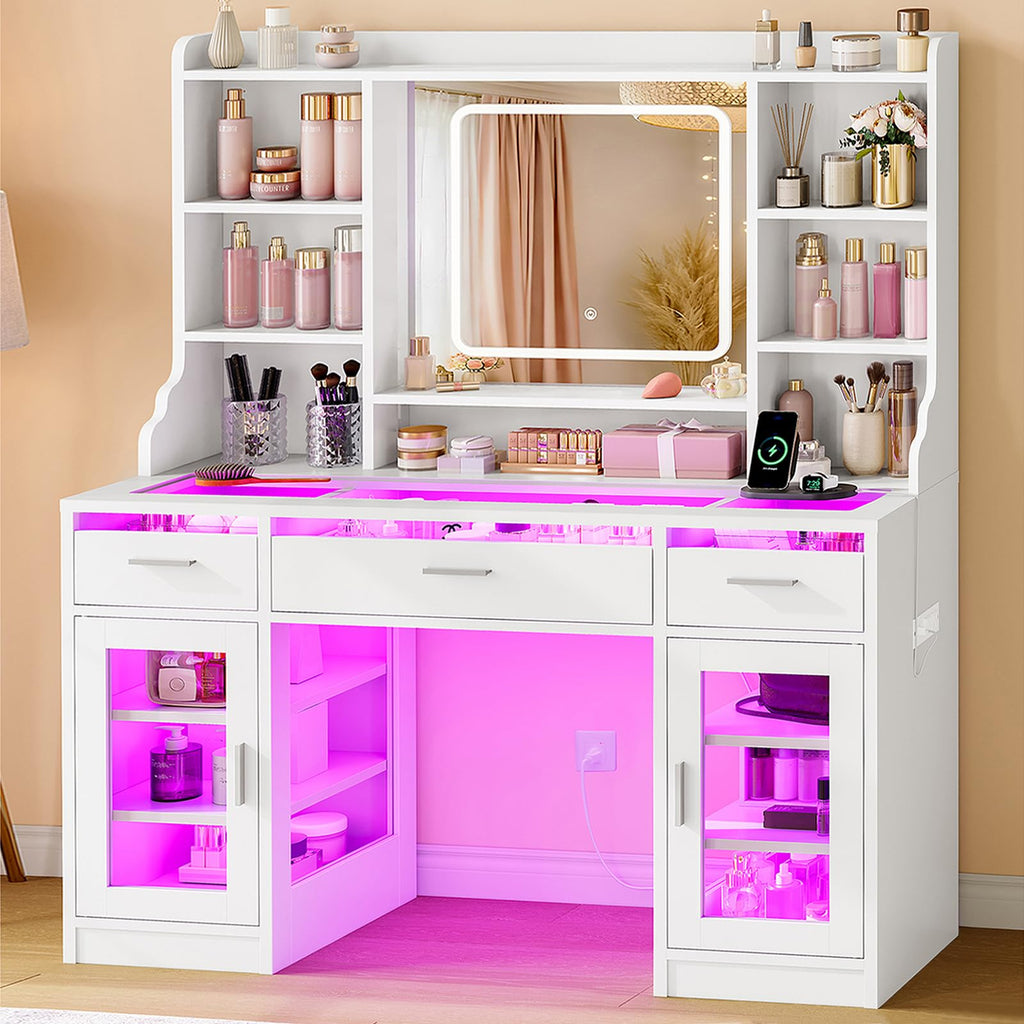 White Vanity Desk with Mirror and Lights O51556