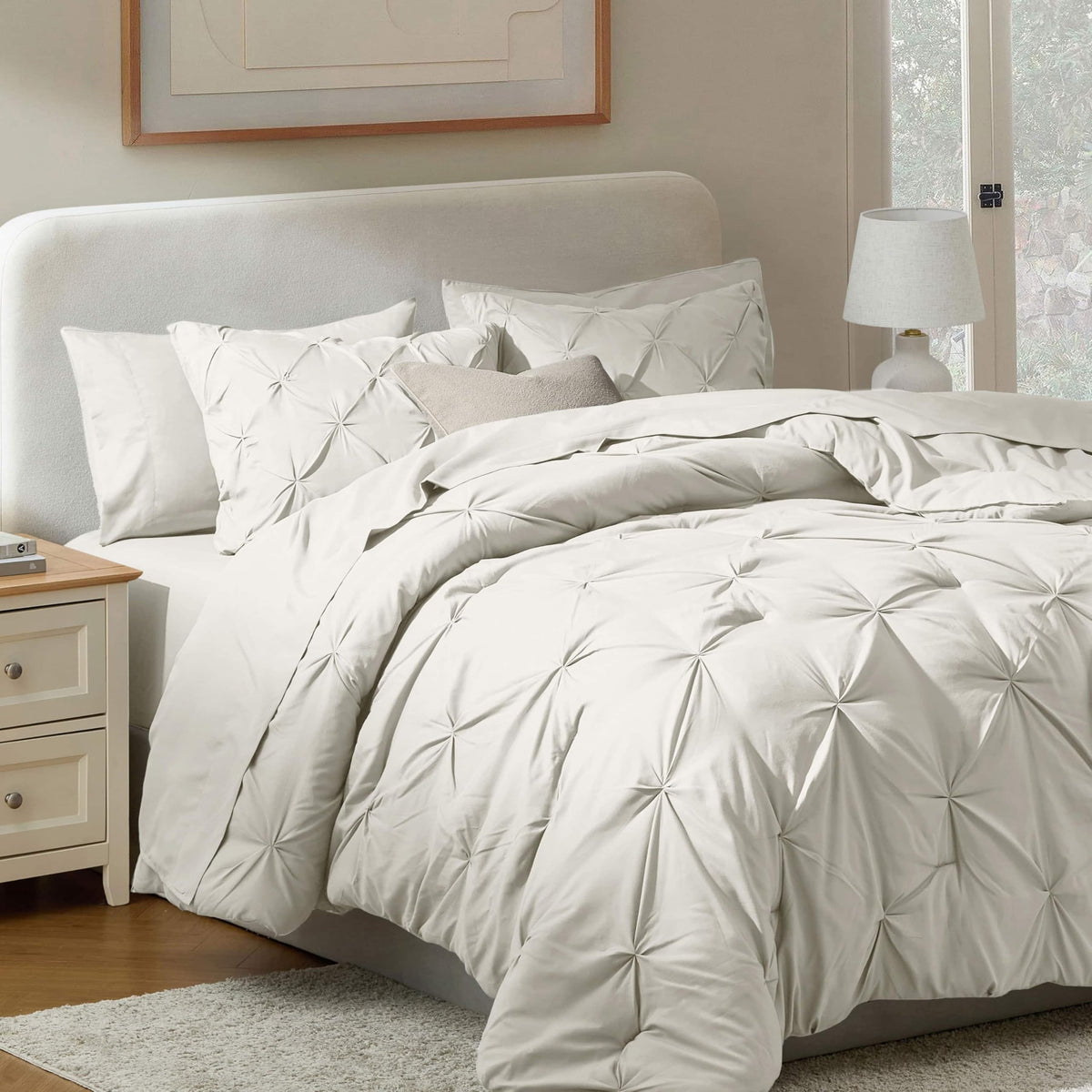 Off White Pinch Pleated 9 Piece King Comforter Set G1802